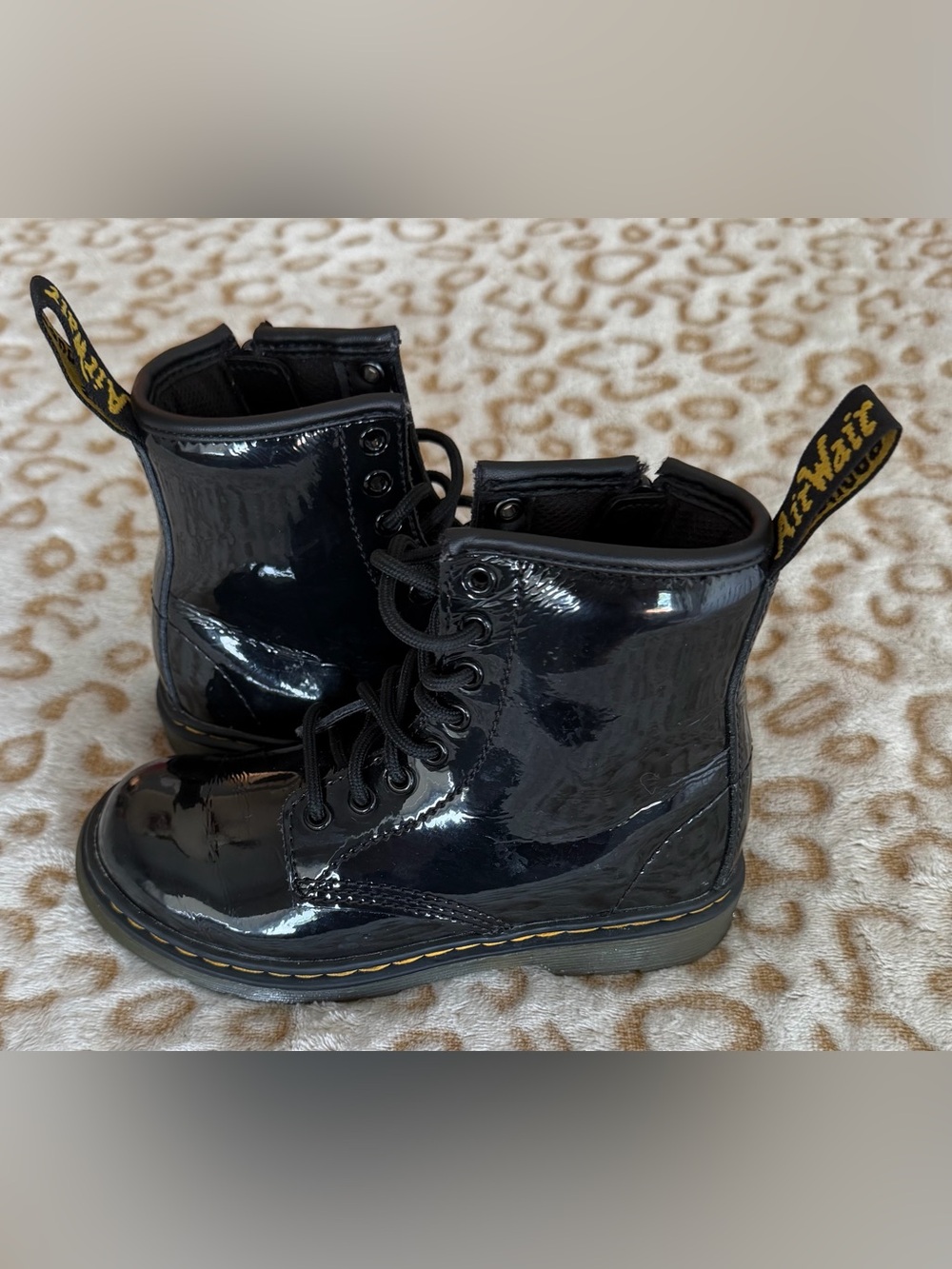 Dr. Martens 1460 Boots Black Patent Leather
Kids Size: 11 (Youth) - Picture 5 of 11